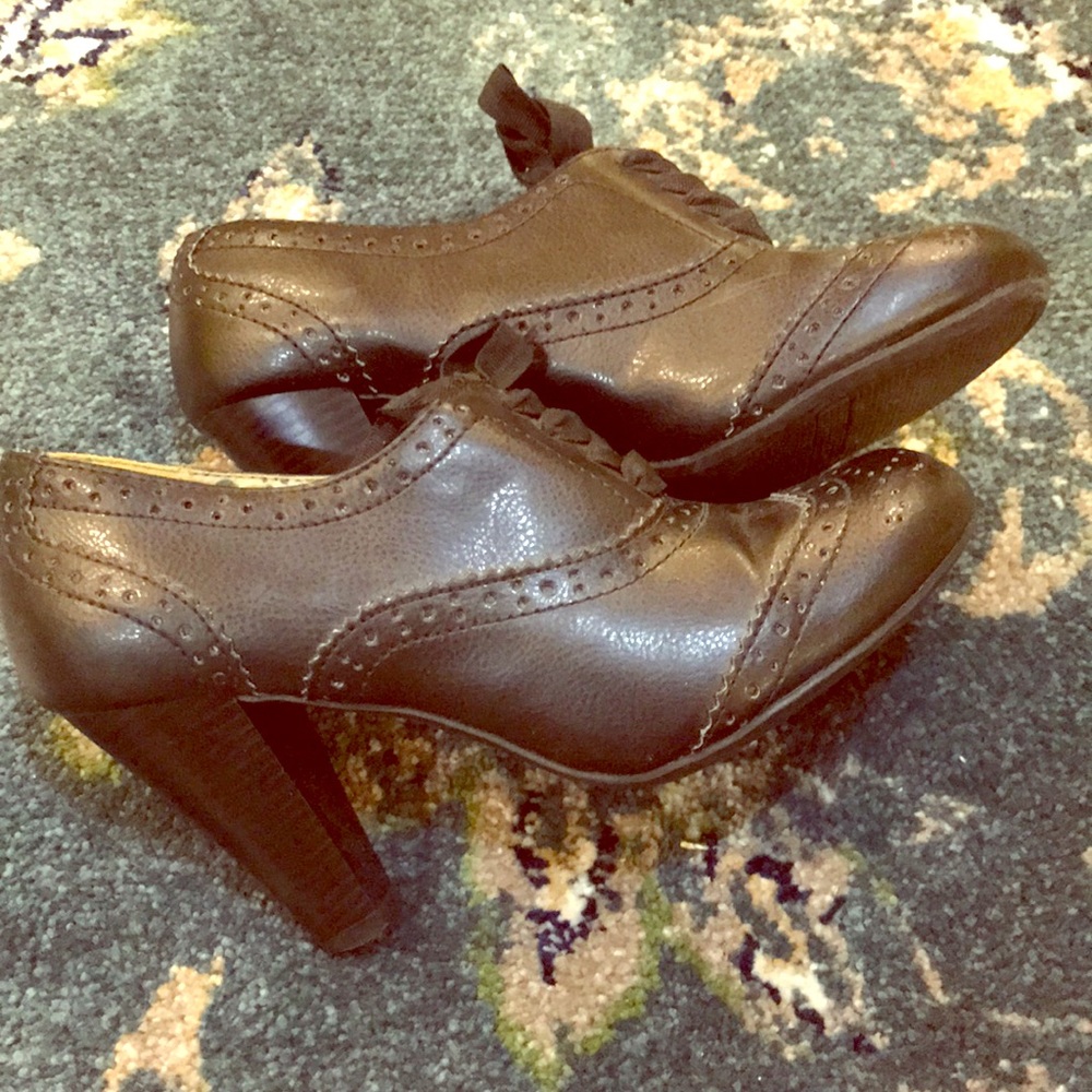 Oxford Booties
